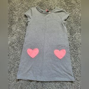 Girls Cat & Jack Gray Knit Dress with Pink Heart Pockets Size 6/6x